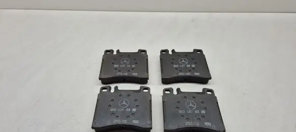 Mercedes-Benz S W140 Brake pads (rear) 0024200320