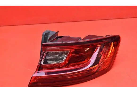 Rear/tail lights