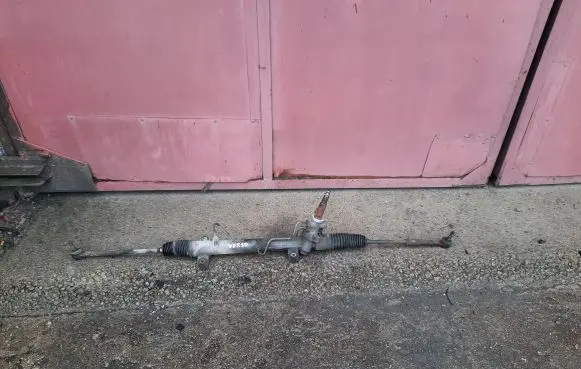 Toyota Corolla Verso E121 Steering rack 7891501172
