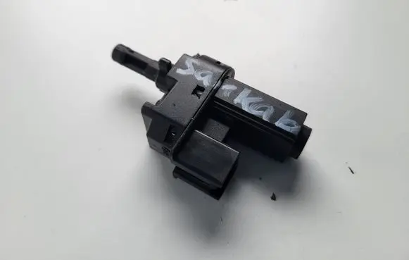Clutch pedal sensor