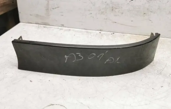 Audi A3 S3 8L Rear/tail light trim molding 8l0807872a