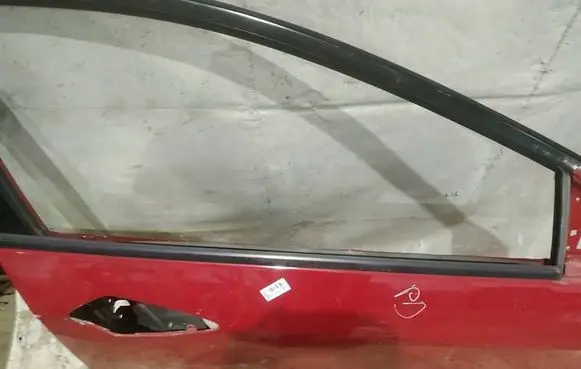 Honda Civic Front door glass trim molding 