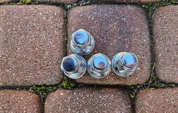 Toyota Corolla E210 E21 Nuts/bolts 