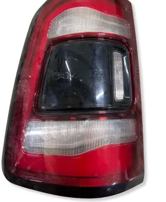 Dodge RAM 1500 DS Rear/tail lights 300654 300606 51128