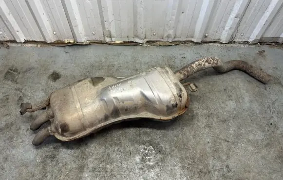 Volkswagen Golf IV Rear muffler/silencer tail pipe 