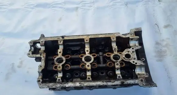 Audi A6 S6 C6 4F Engine head 06E103373E