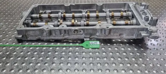 Seat Leon IV Camshaft S27698605 05L103308L 05L103308P