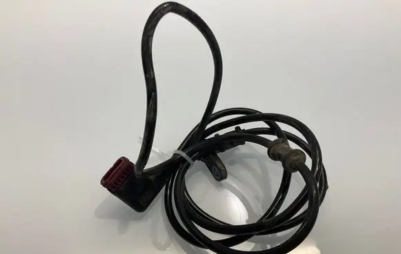 Mercedes-Benz E W211 ABS rear brake sensor A2115402417 2115402417