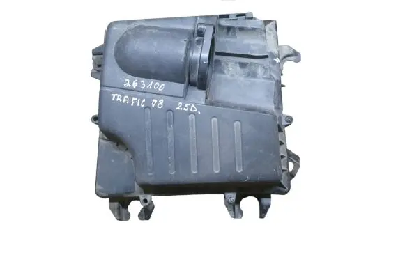 Renault Trafic II (X83) Air filter box 8200467321 93856612