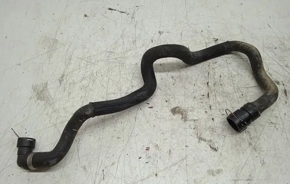 Volvo V70 Engine coolant pipe/hose 5000223