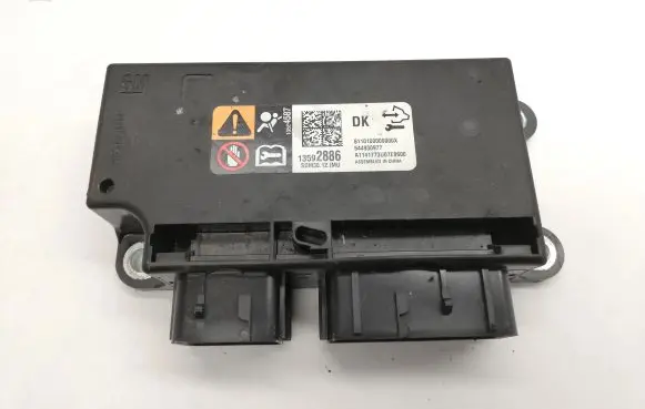 Opel Mokka Airbag control unit/module 13592886
