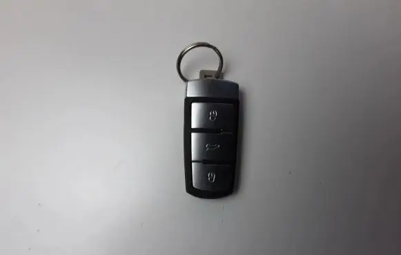 Volkswagen PASSAT B7 Ignition key/card 
