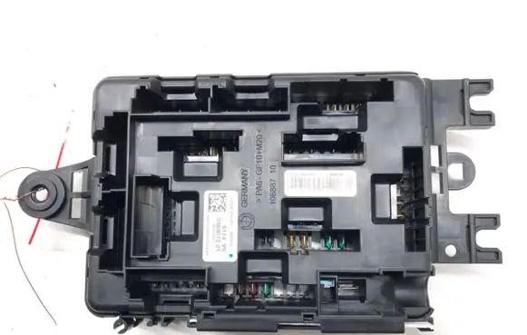 BMW 3 F30 F35 F31 Fuse box set 9389072
