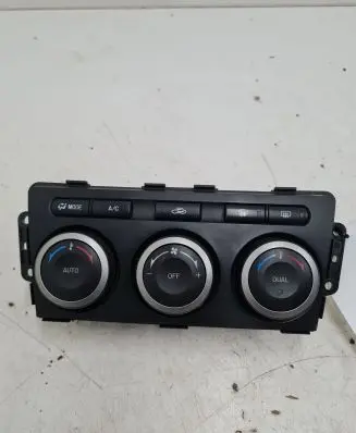 Mazda 6 Climate control unit T1006282Q