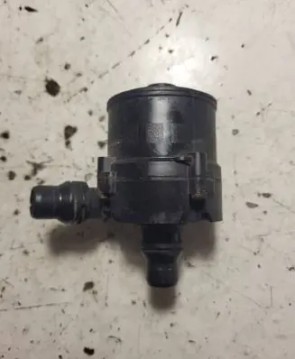 BMW 5 G30 G31 Electric auxiliary coolant/water pump 0392023243