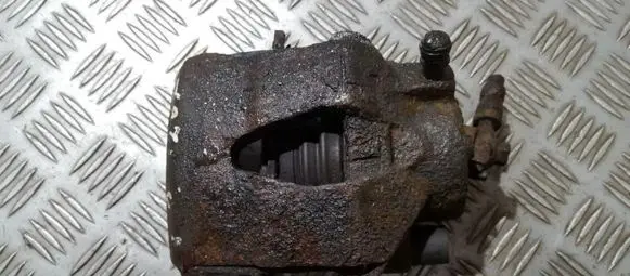 Skoda Octavia Mk2 (1Z) Front brake caliper