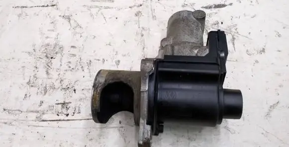 Volkswagen Touareg II EGR valve 059131502G