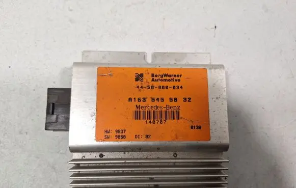 Mercedes-Benz ML W163 Transfer box differential control unit 4450000034 A1635455032