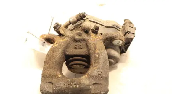 Nissan Qashqai Rear brake caliper