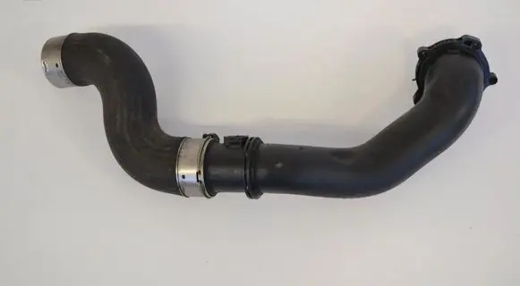 Mercedes-Benz E W212 Intercooler hose/pipe 