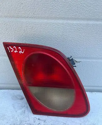 Mercedes-Benz E W210 Tailgate rear/tail lights A2108200964