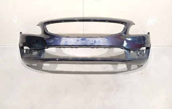 Volvo V60 Front bumper 31323831