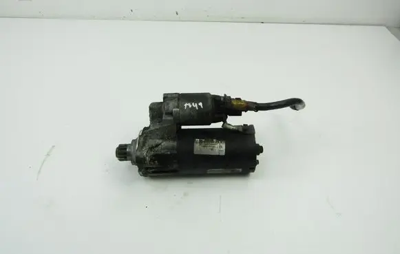 Volkswagen PASSAT B6 Starter motor 02E911023L