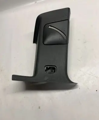 Chevrolet Camaro (B) pillar trim (top) 84016269