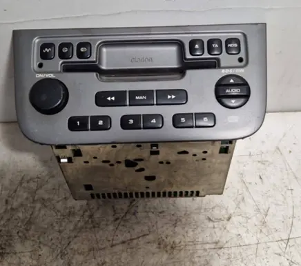 Peugeot 406 Radio/CD/DVD/GPS head unit 96473407 PU2473A 286948737