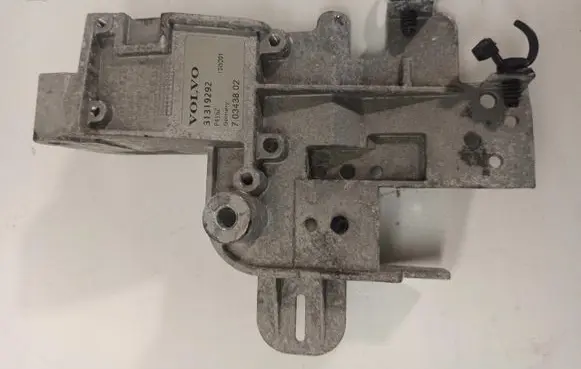 Volvo V60 Engine mount bracket 31319292