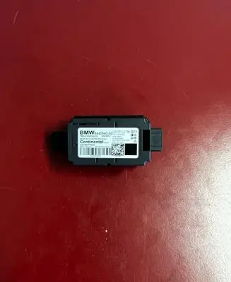 BMW X3 G01 Aerial antenna amplifier 9440540 A2C96549605