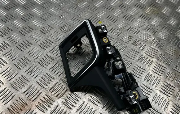 Audi Q5 SQ5 Other dashboard part 80C820902 09903