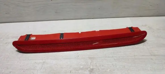 Volkswagen Tiguan Third/center stoplight 1K6945097G