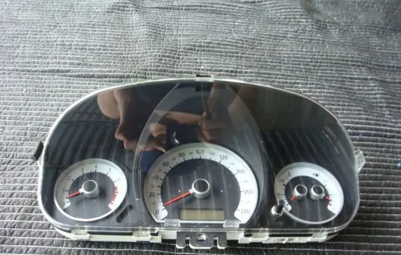 KIA Ceed Speedometer (instrument cluster) 94003-1h050 94003-1H050