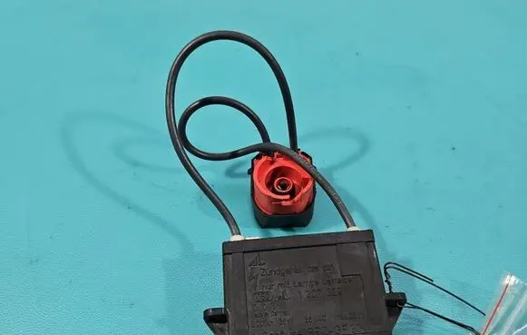 Alfa Romeo GT Xenon bulb 1307329059 IMPRK1533890