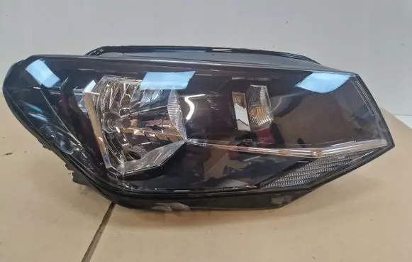 Volkswagen Caddy Headlight/headlamp 2K1941016B