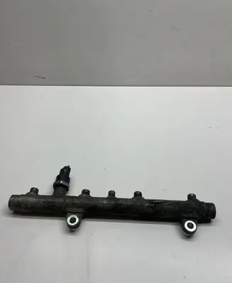 Renault Scenic I Fuel main line pipe 0445214015 7700111013