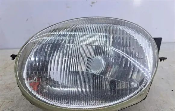 Toyota Corolla E110 Headlight/headlamp