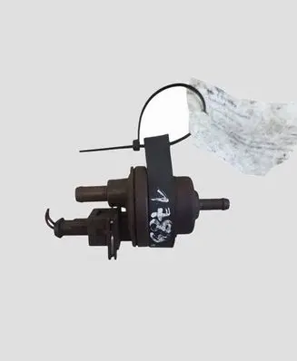 Citroen C5 Valve vacuum 2580008B