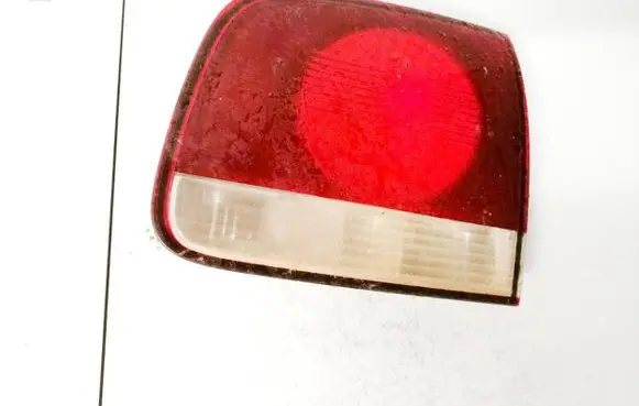 Volkswagen Touareg I Tailgate rear/tail lights 28268003