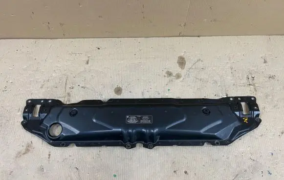 BMW 5 E60 E61 Top upper radiator support slam panel 7147088
