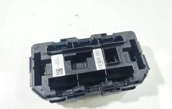 BMW 5 E60 E61 Fuse box set 61146957330 19545.000.001