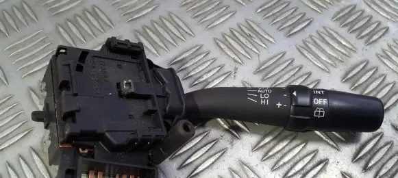 Toyota Avensis T250 Wiper control stalk 173654LH