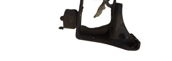 Toyota Avensis Verso Engine mounting bracket NOCODE