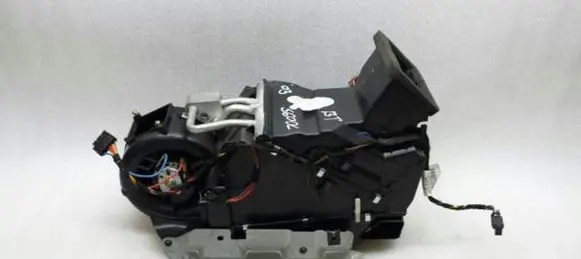 Mercedes-Benz S W220 Interior heater climate box assembly A2208300262