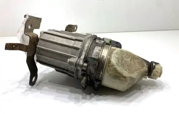 Opel Astra H Power steering pump 13292554