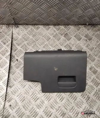 Volkswagen Golf Plus Glove box 5m1858719e
