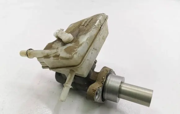 Ford Kuga II Master brake cylinder 00350854051