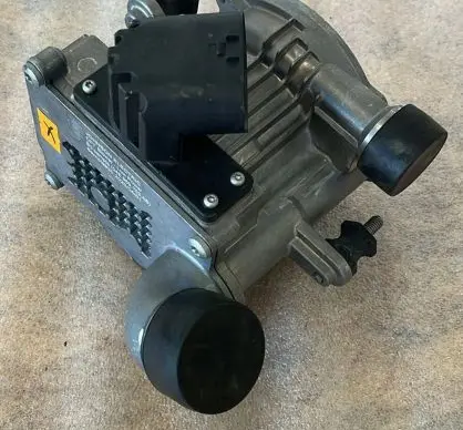 Audi A3 S3 8V Secondary air pump 04E959253AB