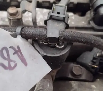 KIA Ceed Fuel injector 0445110256